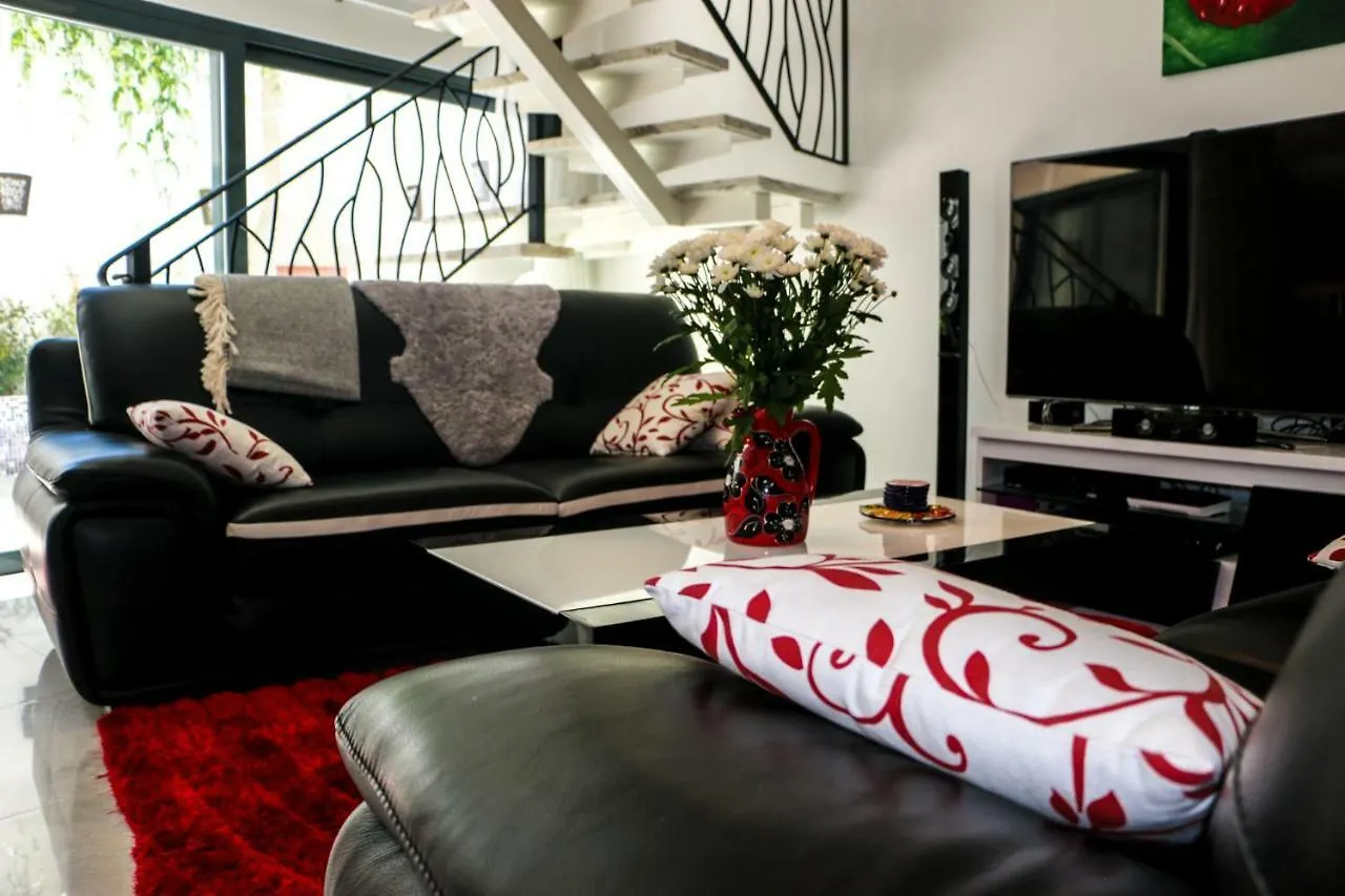 The Birds Nest Villa Alvor